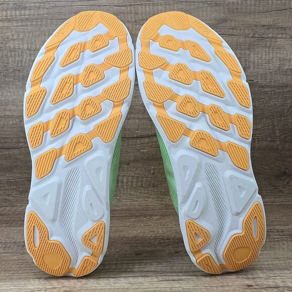 Hoka One One Clifton 9 Men\'s Sz 15 D Zest Lime Glow Running Shoes (1127895 ZLGL) main image 4